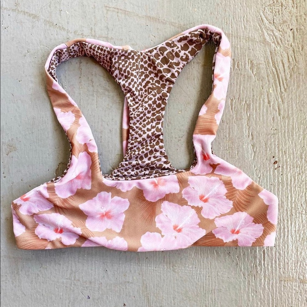Acacia Honey Top